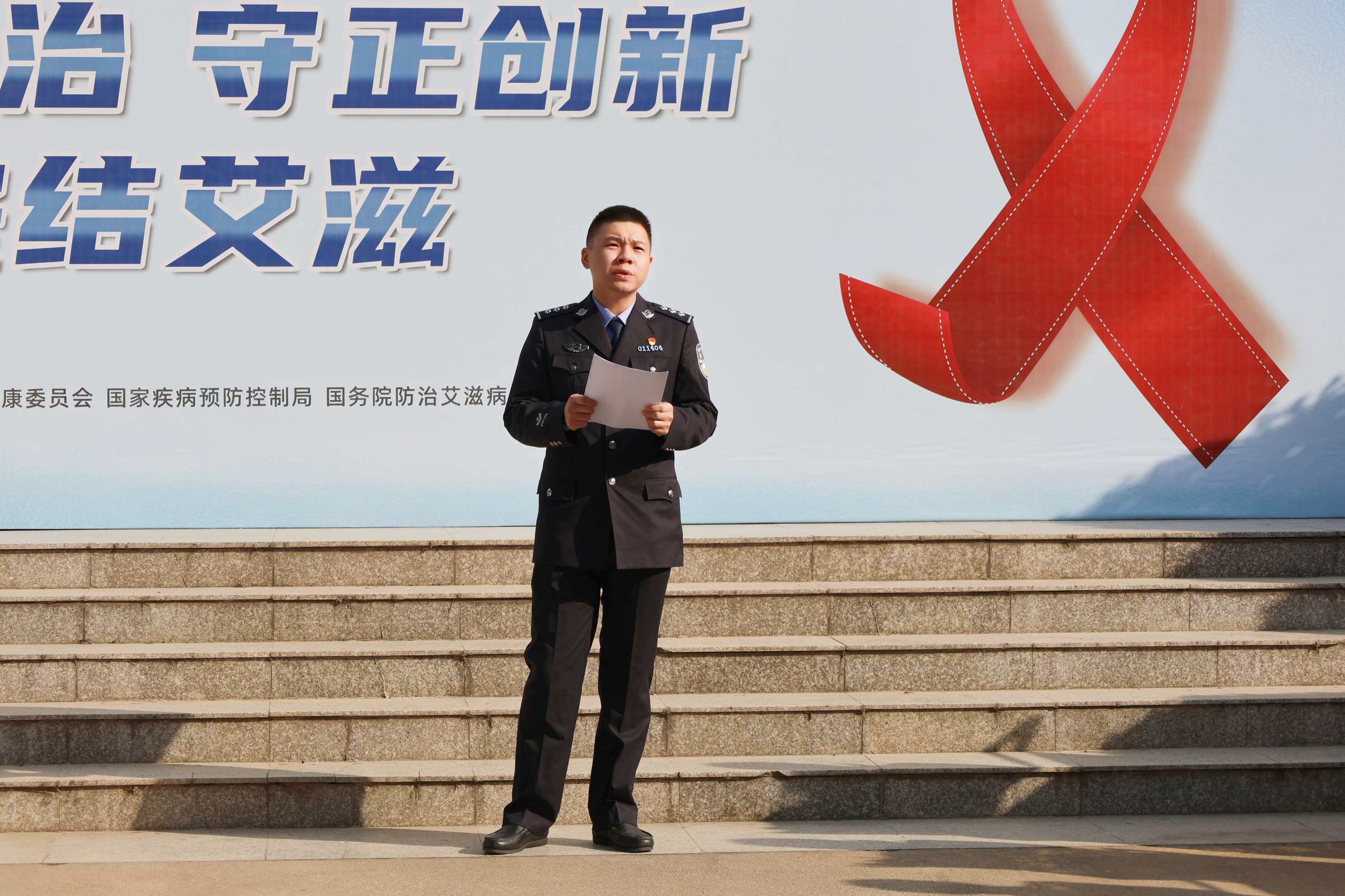 041764840546438123.jpg 041764840546438123.jpg